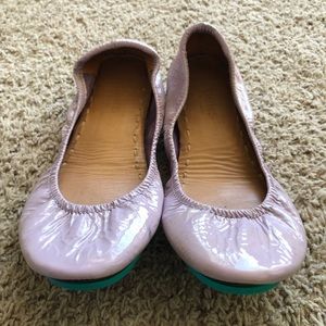 Lavender patent Tieks ❤️Make me reasonable offer❤️